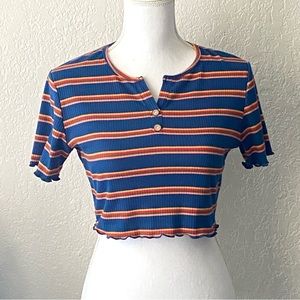 Striped Lettuce Trim Henley Crop Tee Size S